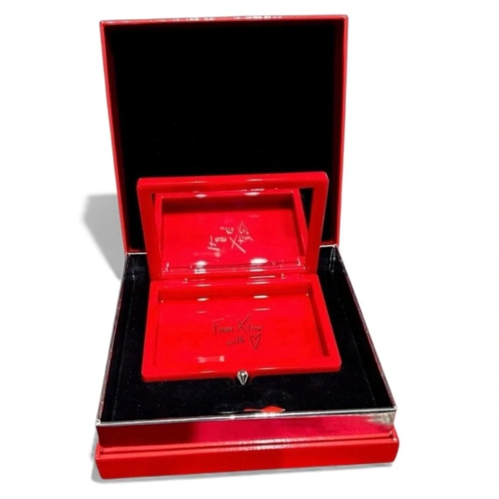 ❤️‍🔥 CHRISTIAN LOUBOUTIN ❤️‍🔥 Red Studded Gift Away - Picture 5 of 10